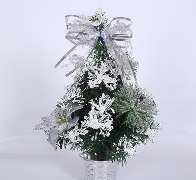 圣誕節套餐仿真圣誕樹裝飾訂做 創意精美擺件節日花環喜慶場景